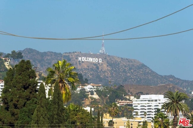 Foto del edificio - 1040 N Spaulding Ave