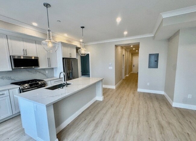 Foto del edificio - 332 Victory Rd