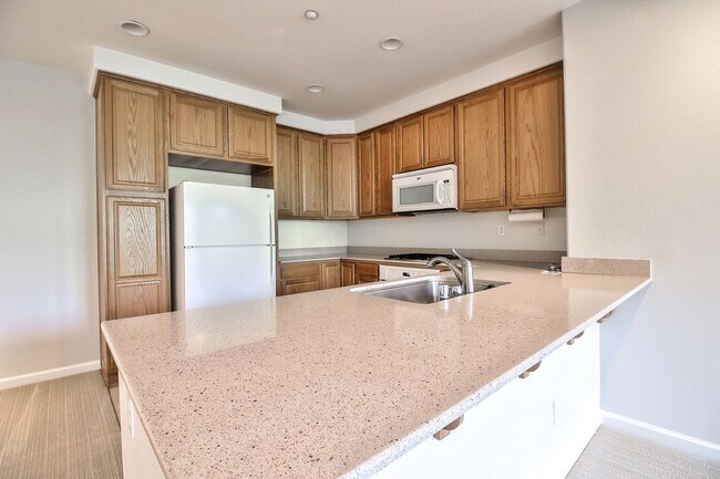 Foto del edificio - Modern 3 Bedroom 3 Bathroom Townhouse
