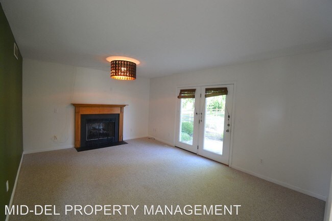 Building Photo - 48 Gardenside Dr