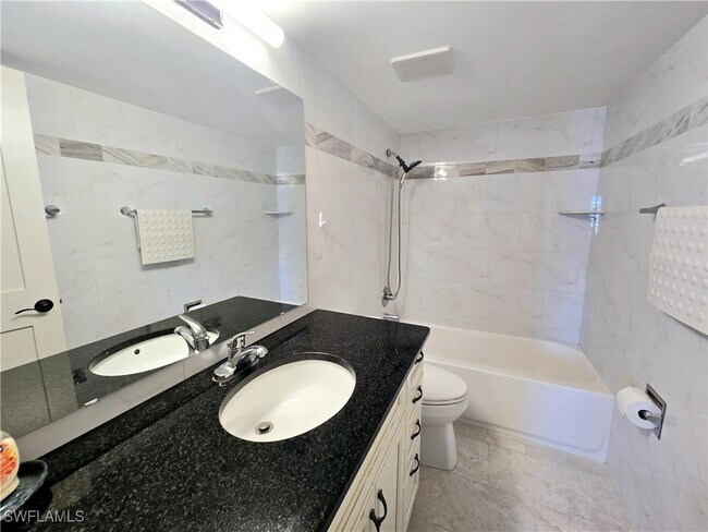 Foto del edificio - 3410 Gulf Shore Blvd N