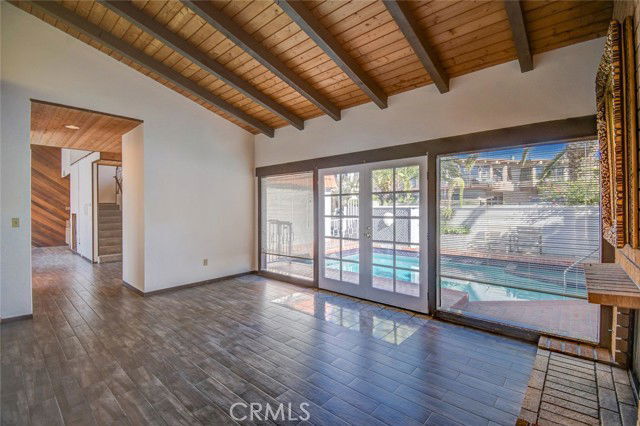 Building Photo - 751 Bolsana Dr