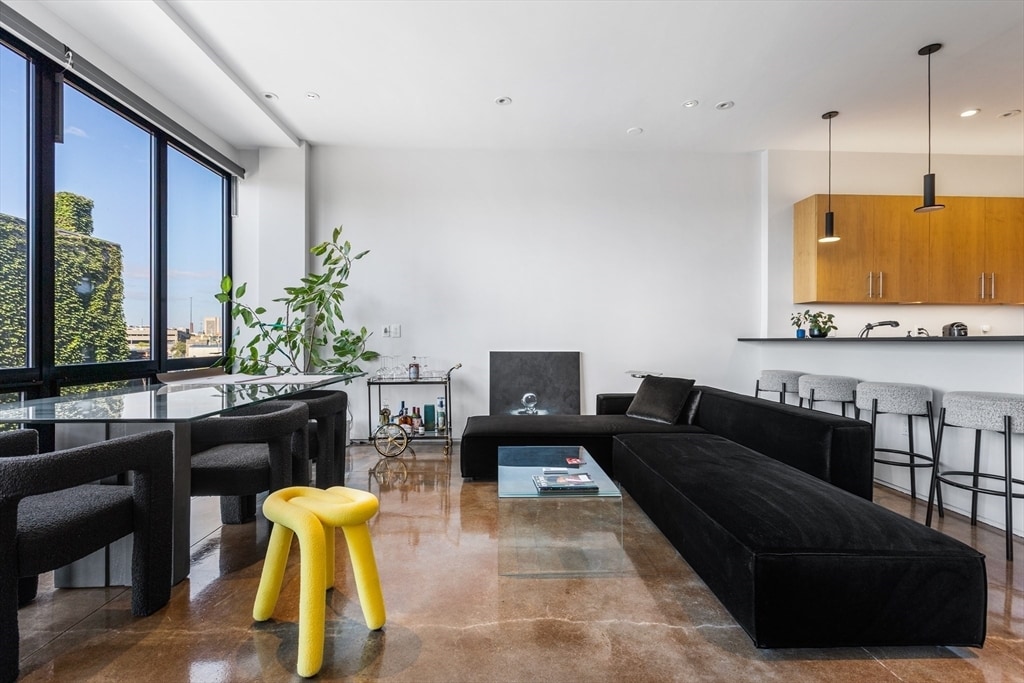 Foto principal - 36 A St