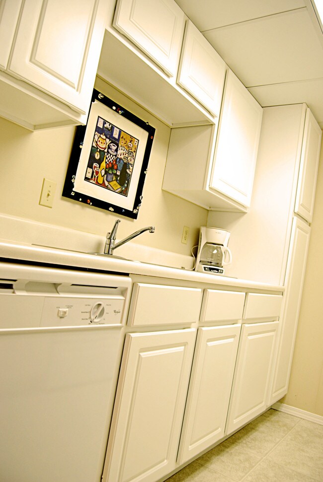 The Abbey Apartments Apartments Springfield, MO