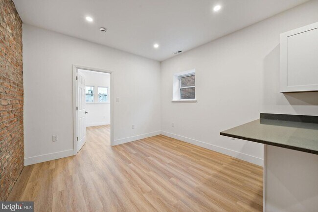 Foto del edificio - 2024 S 17th St