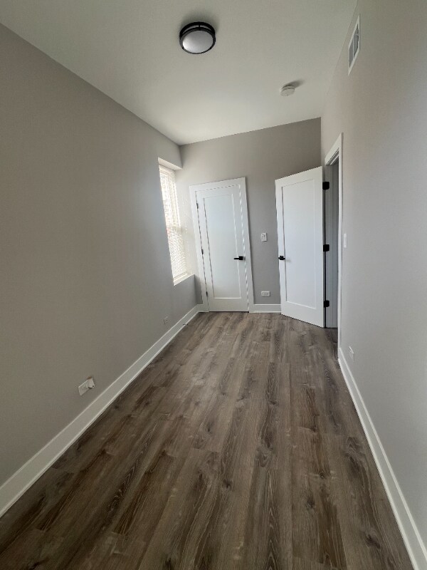 Foto del edificio - 931 W 34th Pl