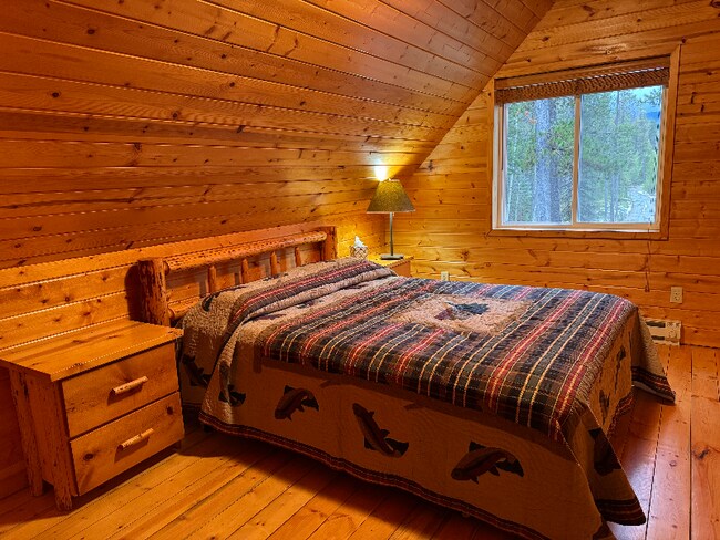 Foto del edificio - 4769 Smokey Bear Ln