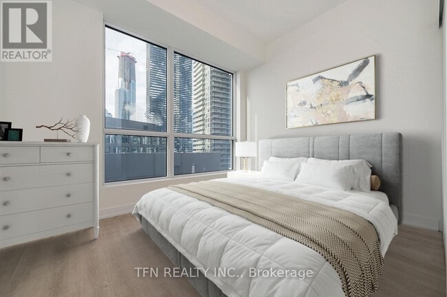 Photo du bâtiment - 15 Richardson St