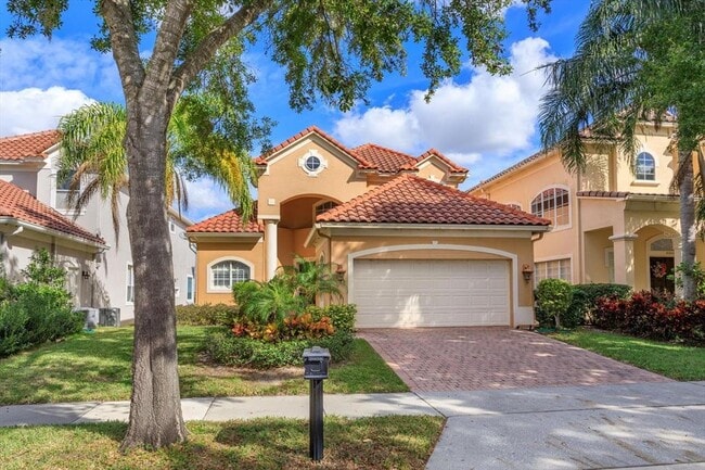 Building Photo - 8527 St Marino Blvd