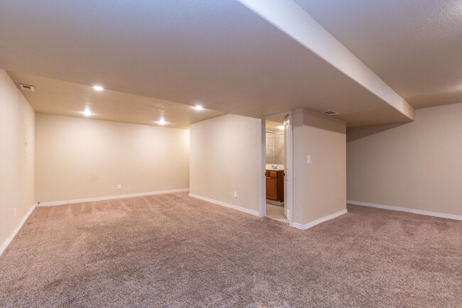 Foto del edificio - 9864 Pennsylvania Dr