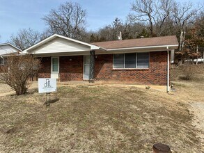 Building Photo - 118 Elliott Dr