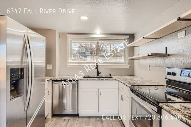 Building Photo - Beautiful 4 Bedroom 4 Bathroom Home in Nor...