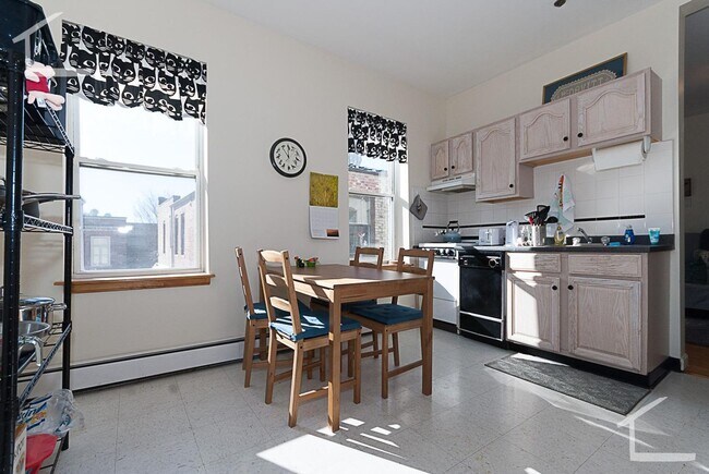 Foto del edificio - 190 Chestnut Hill Ave