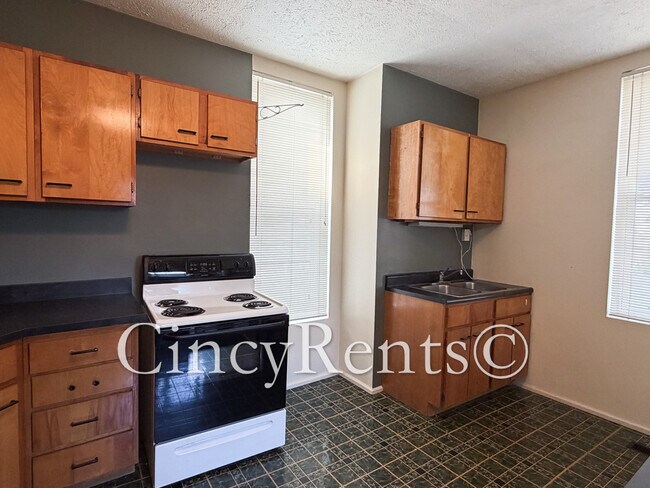 Foto del edificio - 4231 Bell St