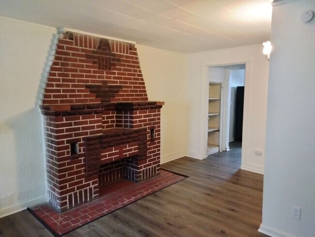 Foto del edificio - 3 Bedroom/1.5 Bathroom House in Allentown!