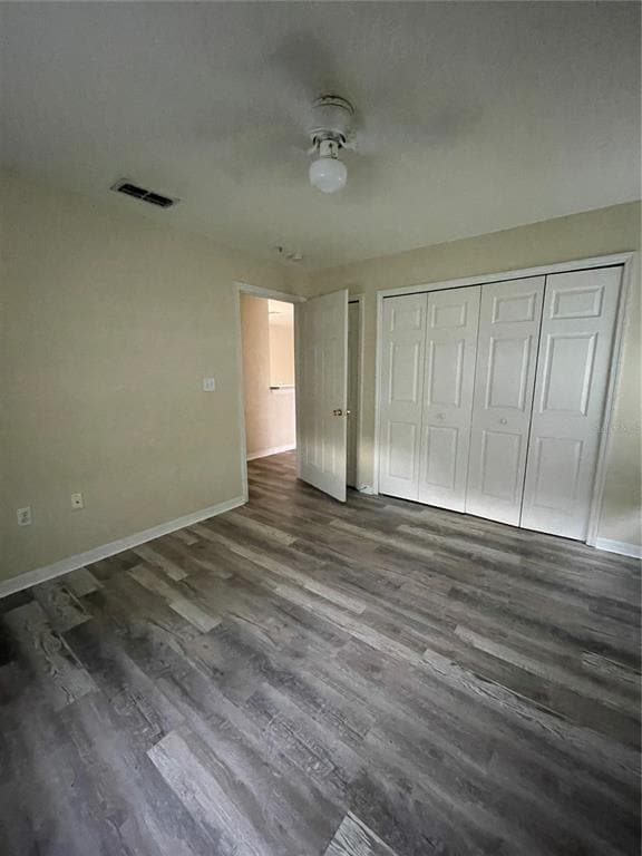 Building Photo - 5451 Vineland Rd