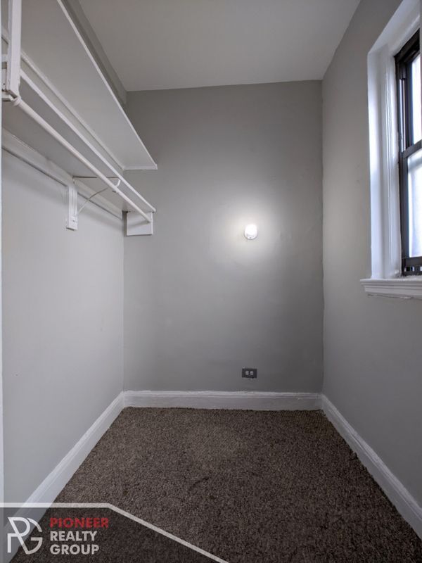 Foto del edificio - 3831 N Fremont St