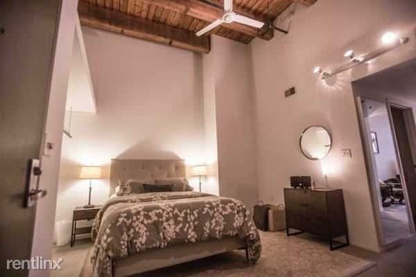 Foto del edificio - 2501 Liberty Ave