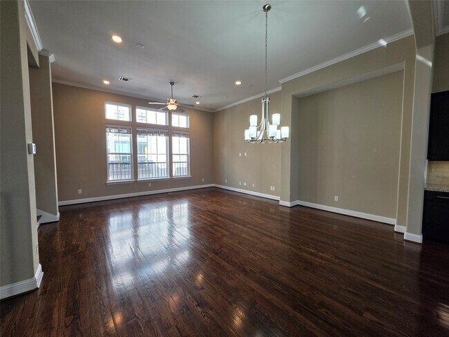 Foto del edificio - 6121 Stillman St