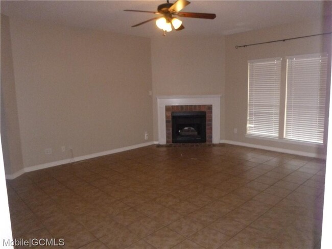 Building Photo - 9598 Canterbury Ct