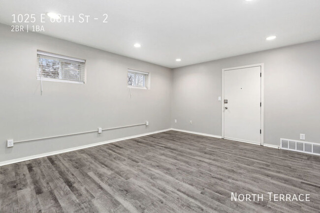 Foto del edificio - 1025 E 68th St