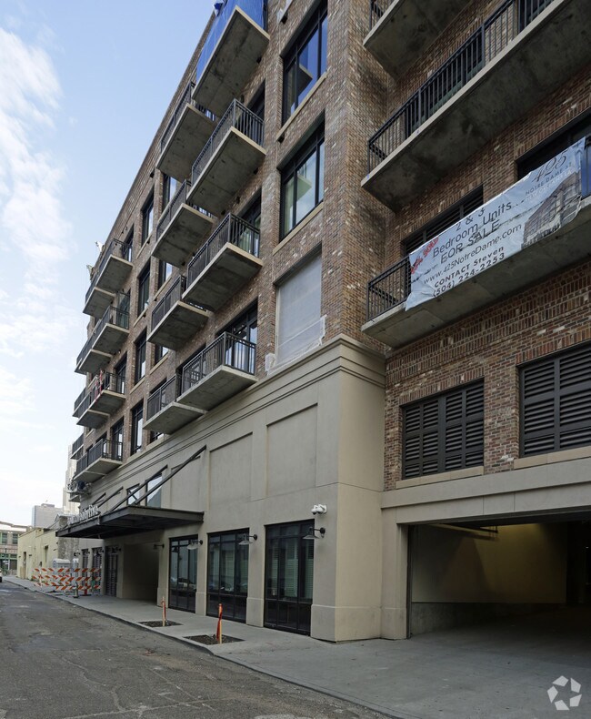 425 Notre Dame Condos Apartments in New Orleans, LA