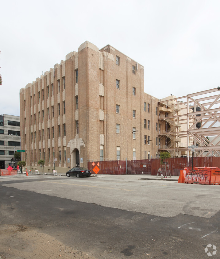 Foto del edificio - Veterans Commons