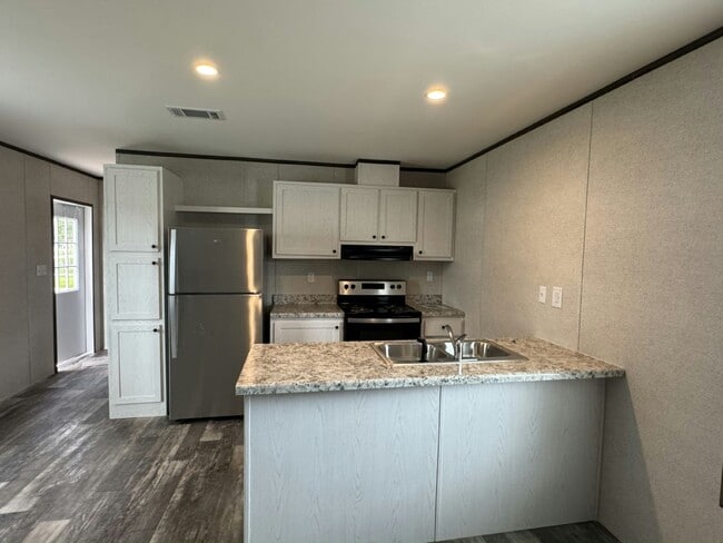 Foto del edificio - 6407 SE 108th St