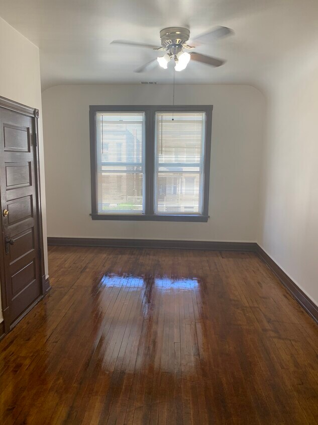 Foto principal - 4715 W Fulton St