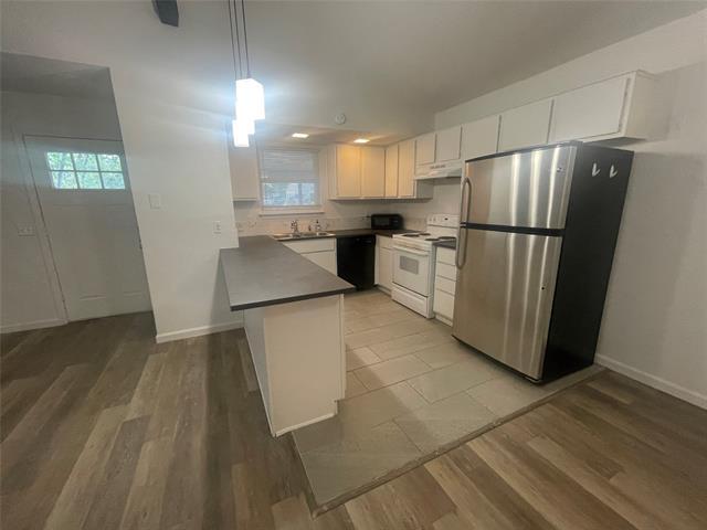 Building Photo - 4935 Curzon Ave