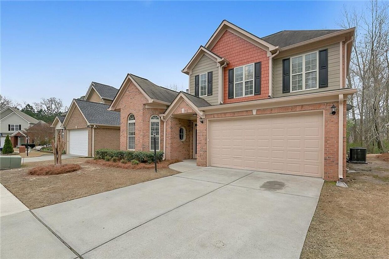 Primary Photo - Cozy 4BD in Snellville’s Newton’s Crest – ...