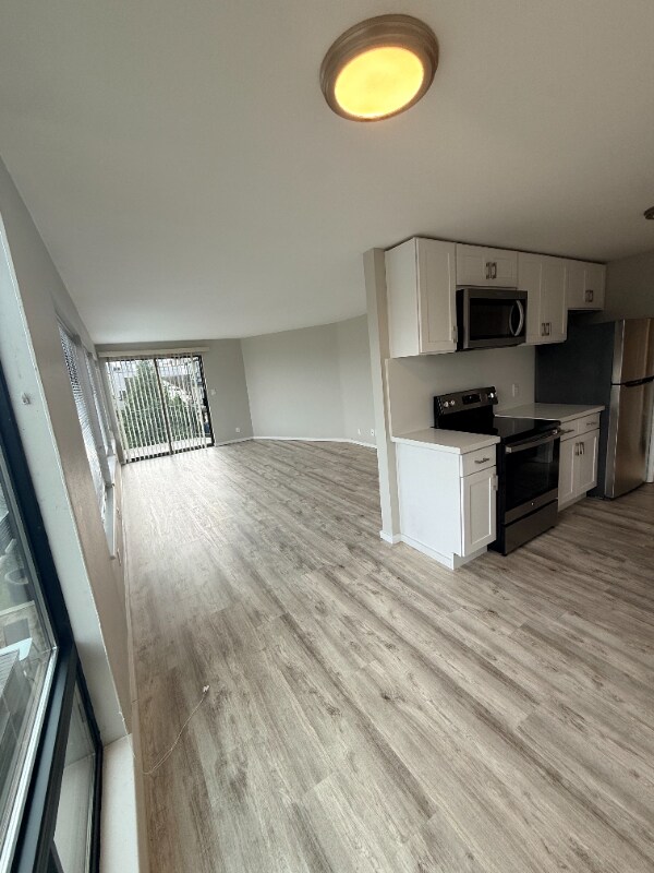 Foto del edificio - 2117 Dexter Ave N