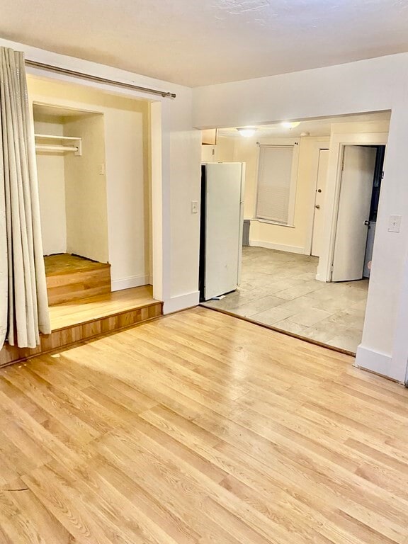 23 Echo Grove Ave Unit 1, Lynn, MA 01905 Room for Rent in Lynn, MA