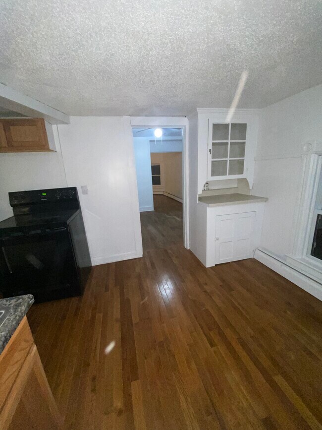 53 Maple St Unit 1, Hudson Falls, NY 12839 Apartments in Hudson Falls, NY