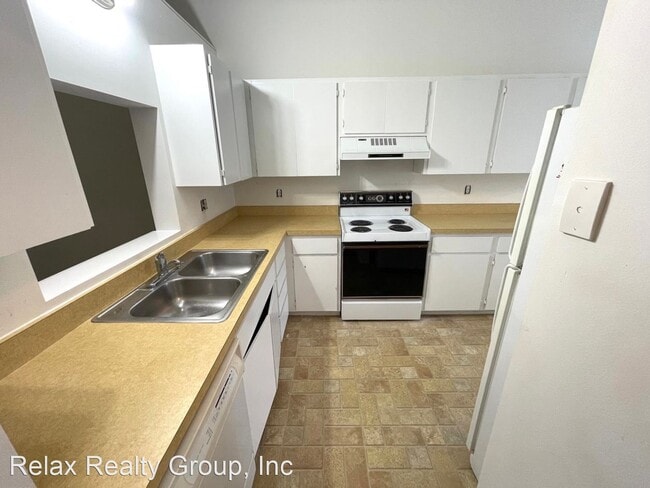 Building Photo - 2 br, 2 bath House - 7270 Cloister Dr #7270