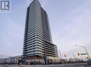 Building Photo - 7895-7895 Jane St