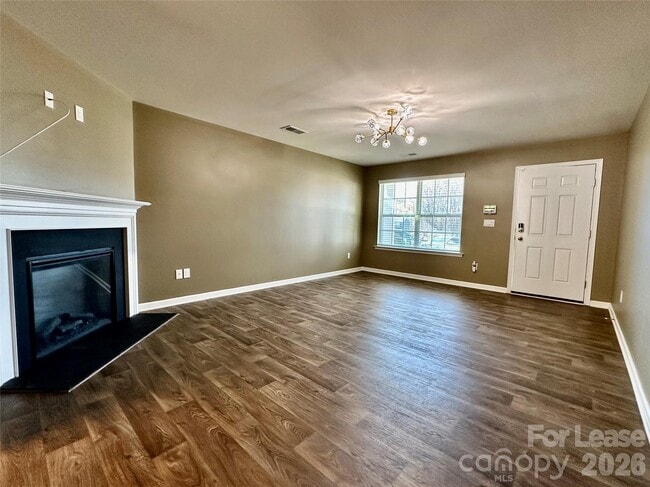 Building Photo - 1210 Leno Ln