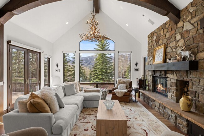 Foto del edificio - 875 Horse Ranch Dr