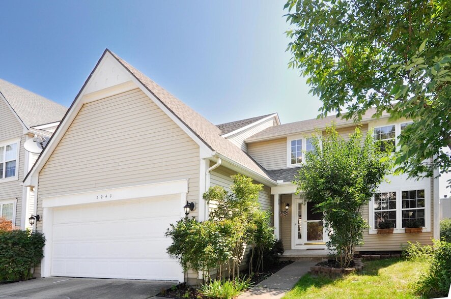 Foto principal - 3240 Dunwoodie Rd