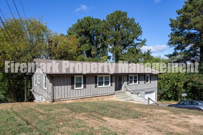 Foto del edificio - Three Bedroom Duplex in Washington Hills!