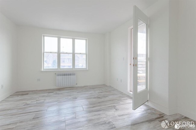 Foto del edificio - 106 Remsen Avenue