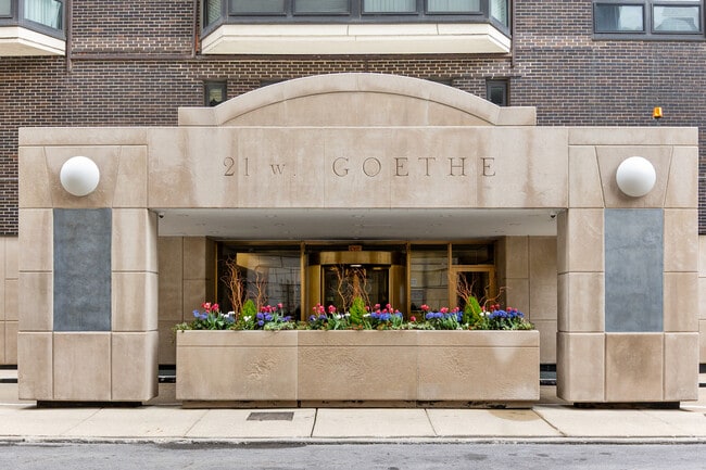 Foto del edificio - 21 W Goethe St