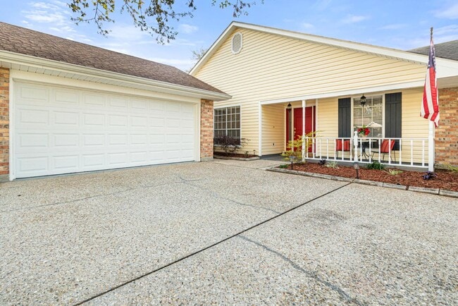 Building Photo - 115 Aberdeen Dr