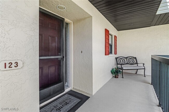Foto del edificio - 14501 Aeries Way Dr