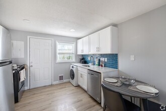 Building Photo - ReNew Groton