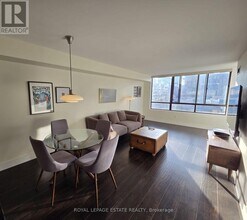 Building Photo - 117 Gerrard St E