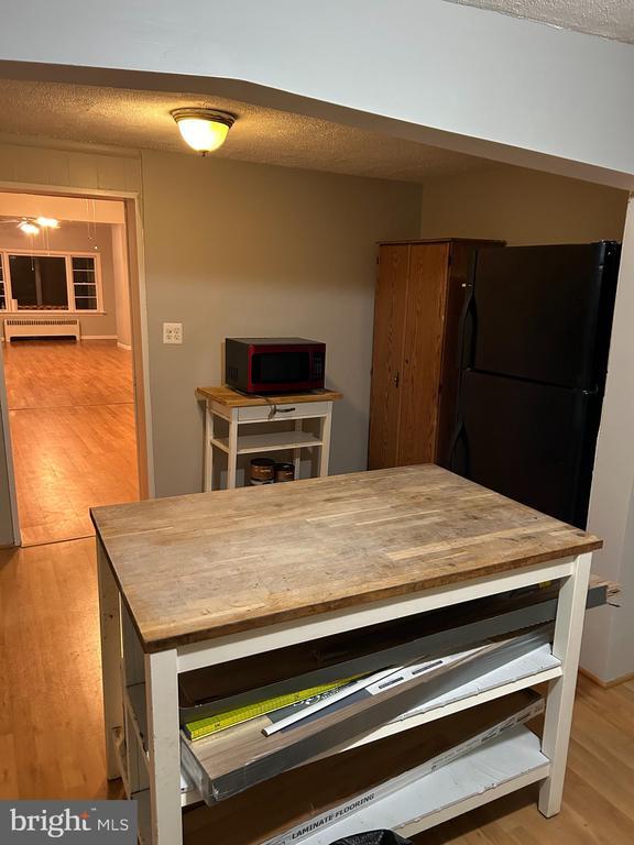 Foto del edificio - 3320 W 3rd St