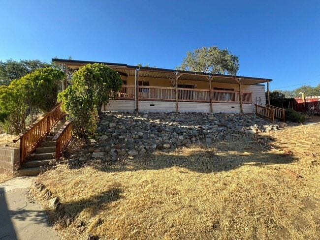 Building Photo - 25 Chaparral Ct