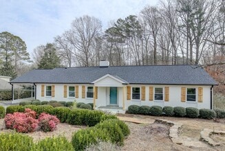 Building Photo - 6812 Jean Dr
