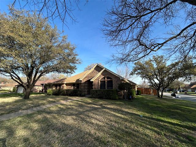 Foto del edificio - 6845 Inwood Dr